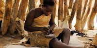 dame damara dans le damaraland en Namibie